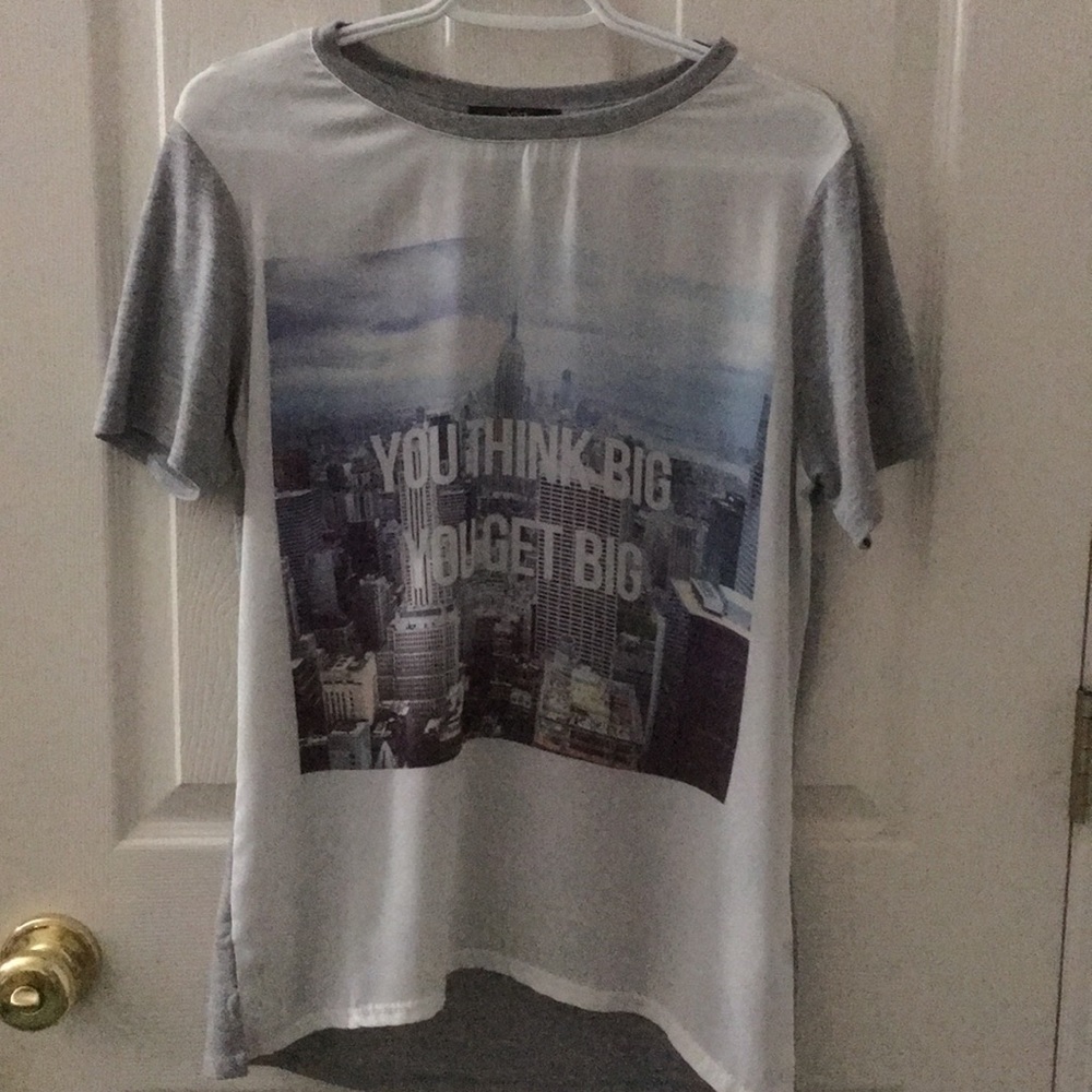 Forever 21 graphic tee